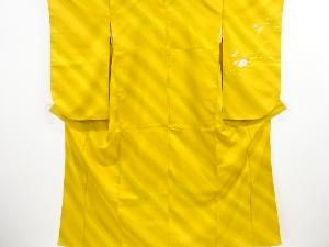 芝草に牡丹模様二尺袖着物